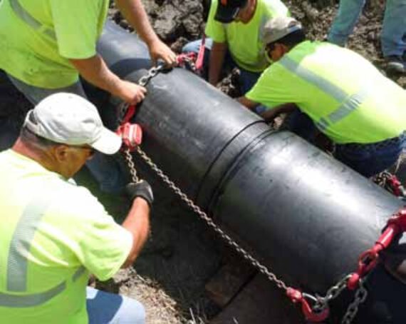 Snap-Tite_Chamberlain_SD_South-Dakota-DOT-Maintenance-Crew-Relines-Old-Culverts-with-Snap-Tite-Pipe